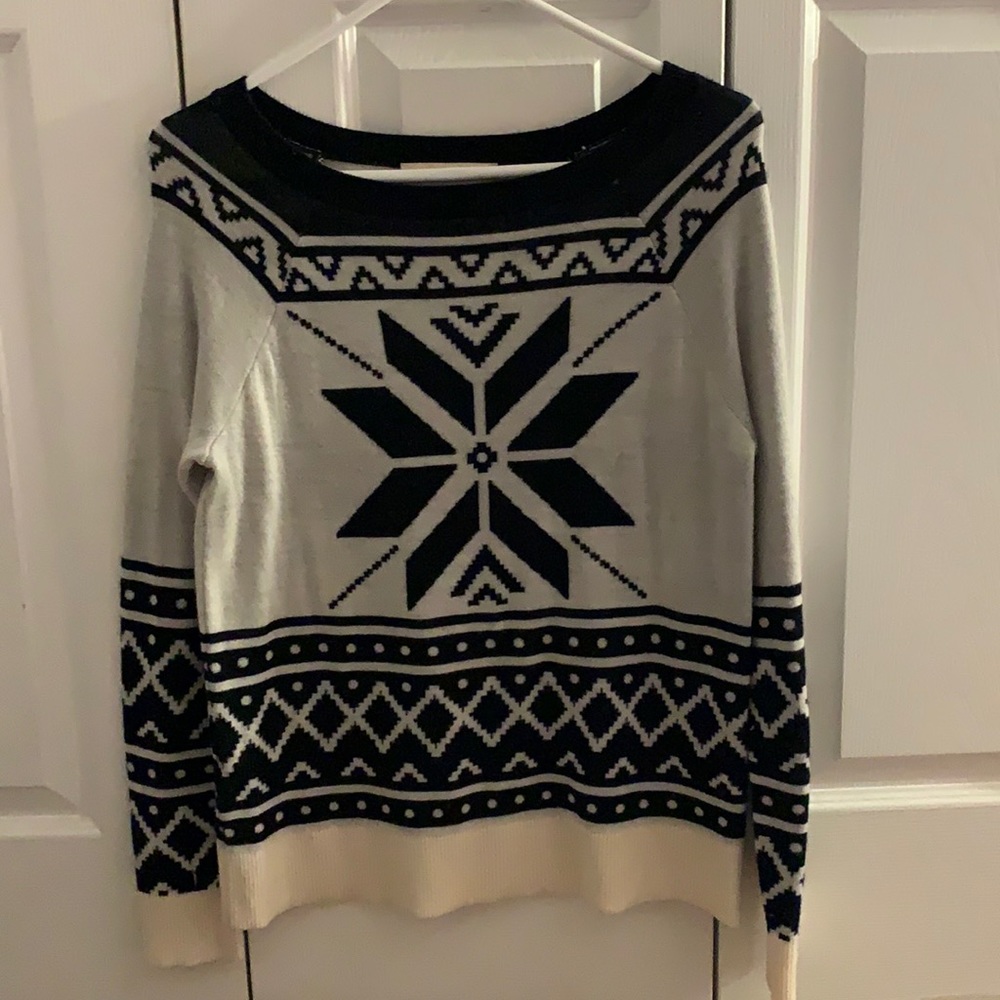 women’s LOFT sweater